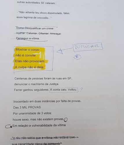 Processo de criação do lírico da peça sonora NO NOS CREEN: pós-produção, decupagem das vozes de Marion e Paula, partitura: marcação e separação das vozes, email sobre gravação da voz de Paula Arrieta, edição e masterização no estúdio Cadela Records com o produtor de som Nando Barth. Porto Alegre, Brasil.